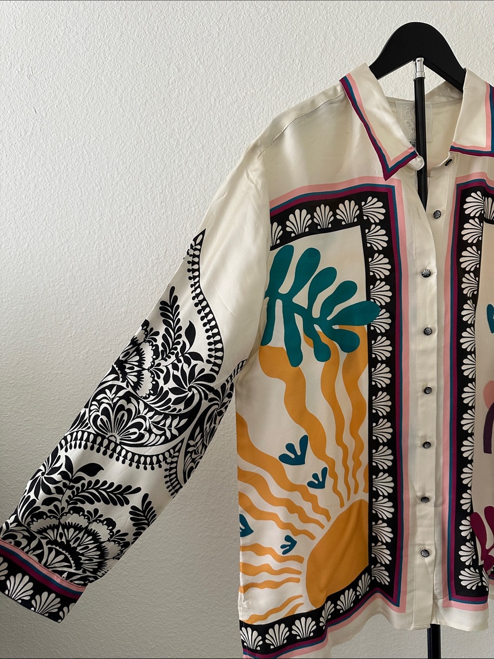 Johnny Was Lorelie Button Down Tunic Silk-Abstract Button-Up Blouse Cream XL NEW - Picture 3 of 7